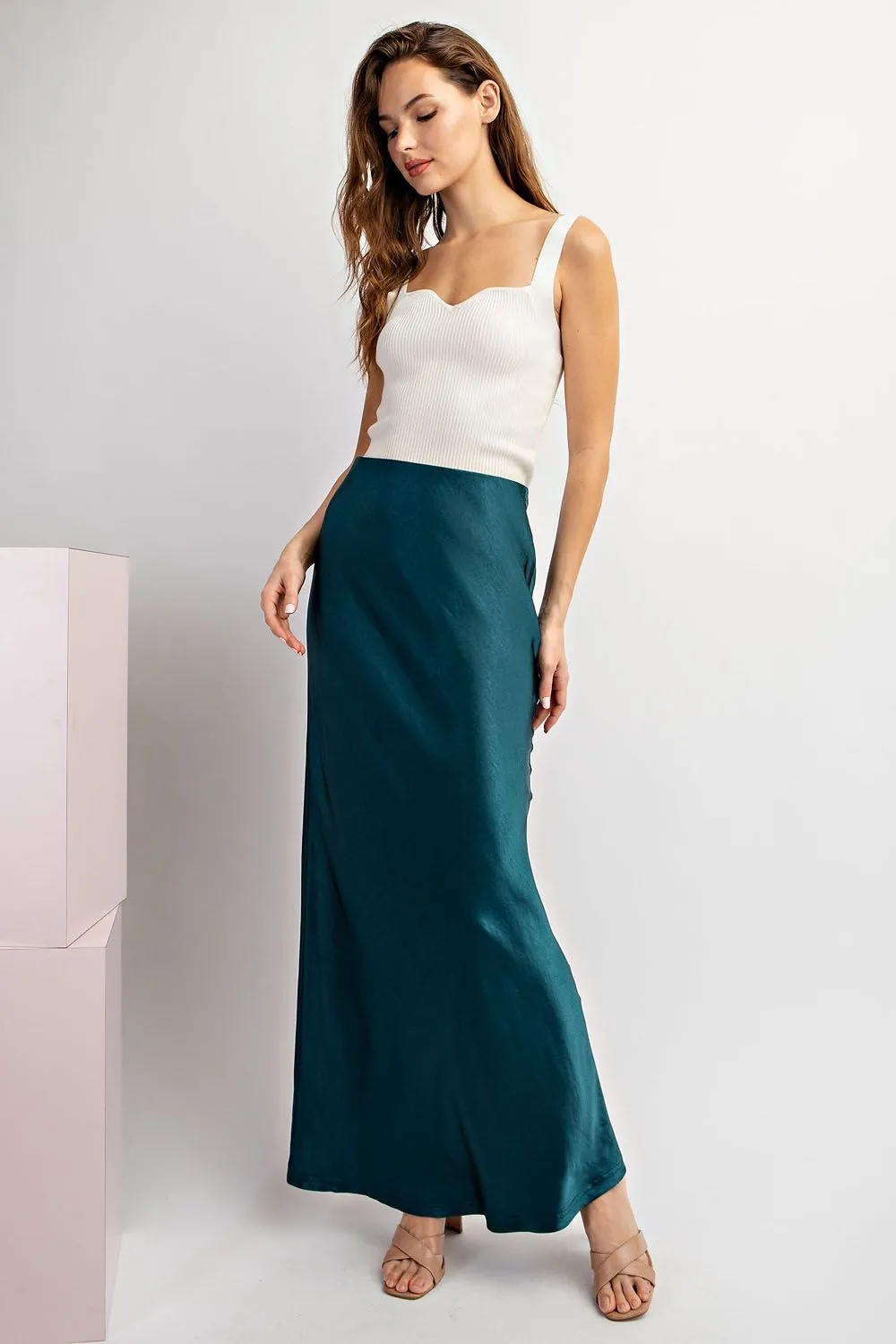 FEELING FESTIVE MAXI SKIRT