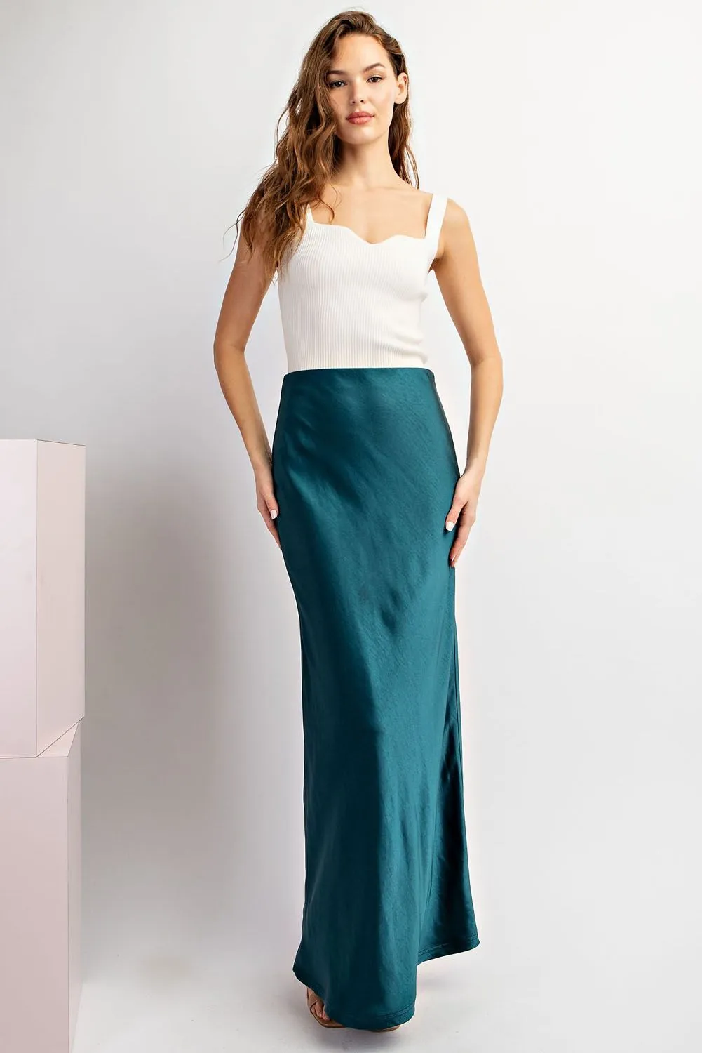 FEELING FESTIVE MAXI SKIRT