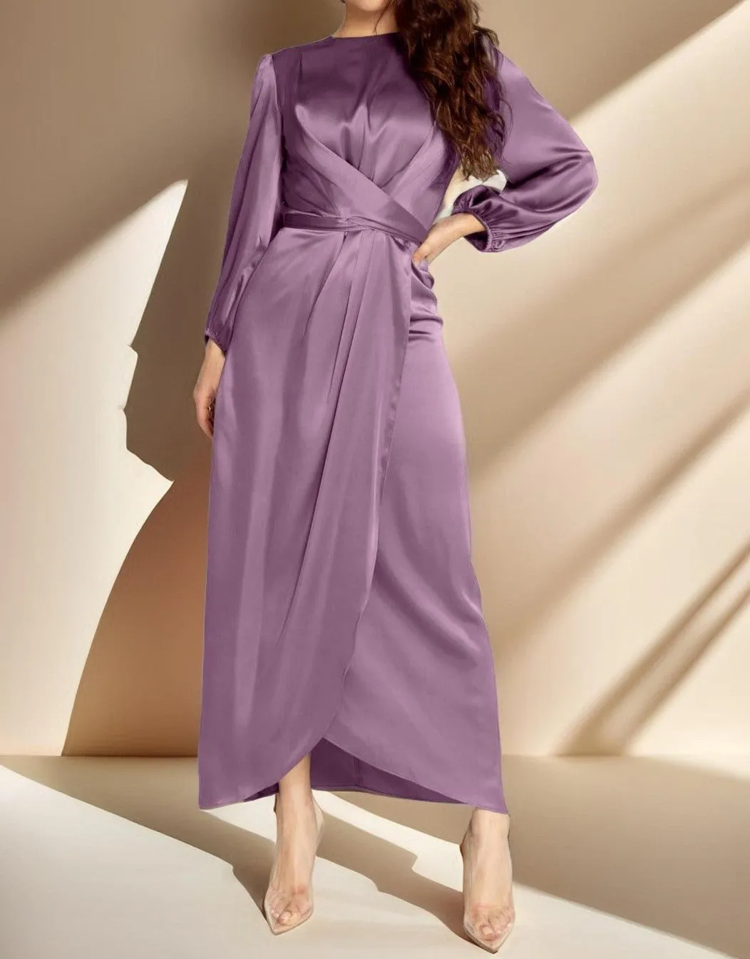 Feminine and elegant tunic dress