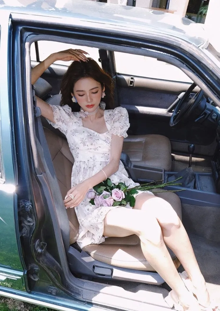 FLORAL PUFF SLEEVE DRESS
