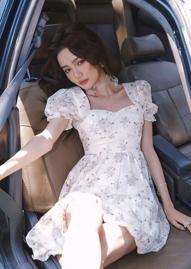 FLORAL PUFF SLEEVE DRESS
