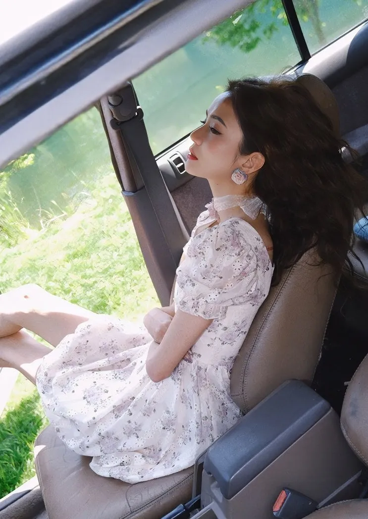 FLORAL PUFF SLEEVE DRESS