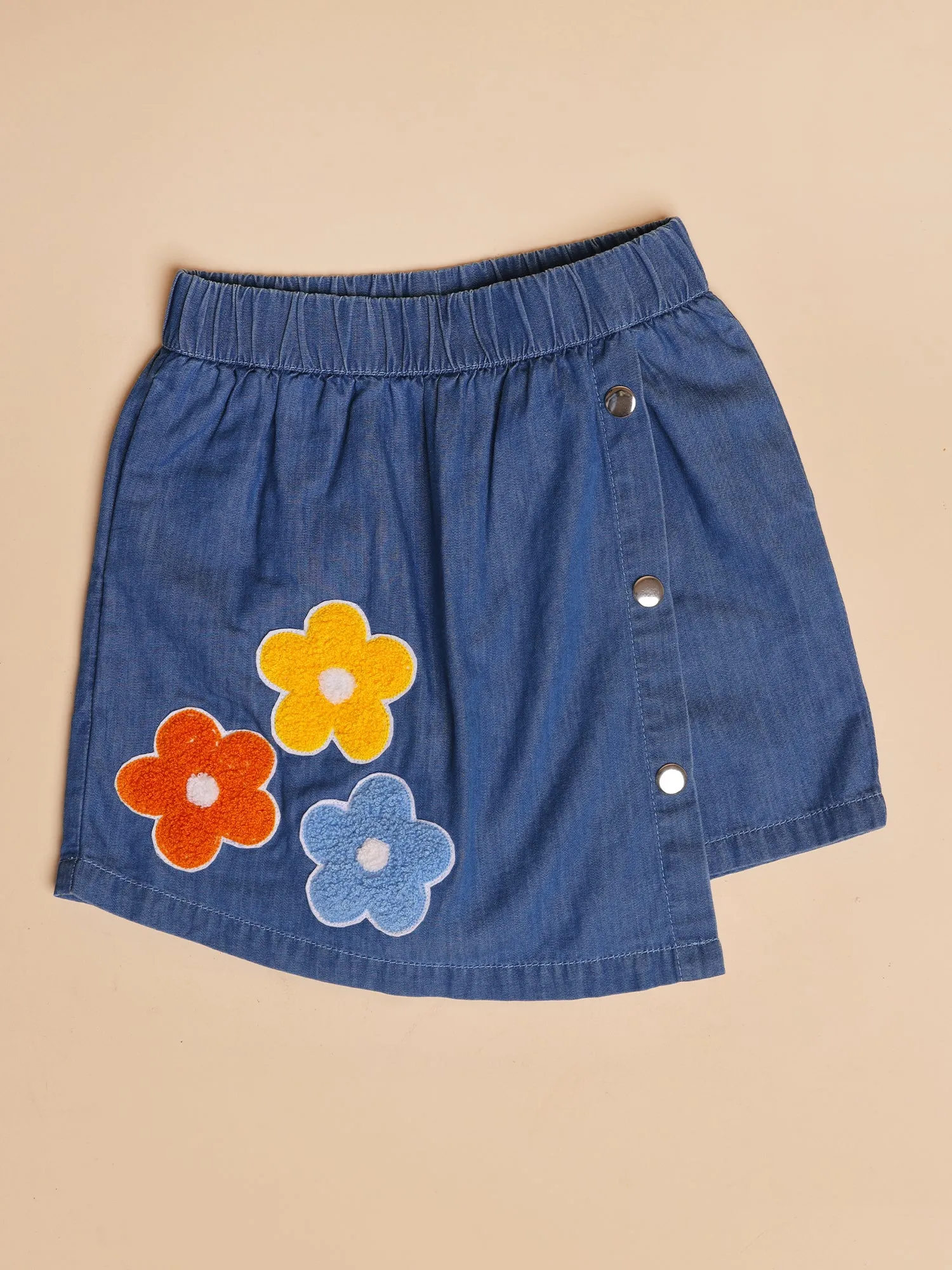 Girls' 2-Piece Summer Outfit: Yellow Floral Embroidered Short Sleeve Top and Denim Skort