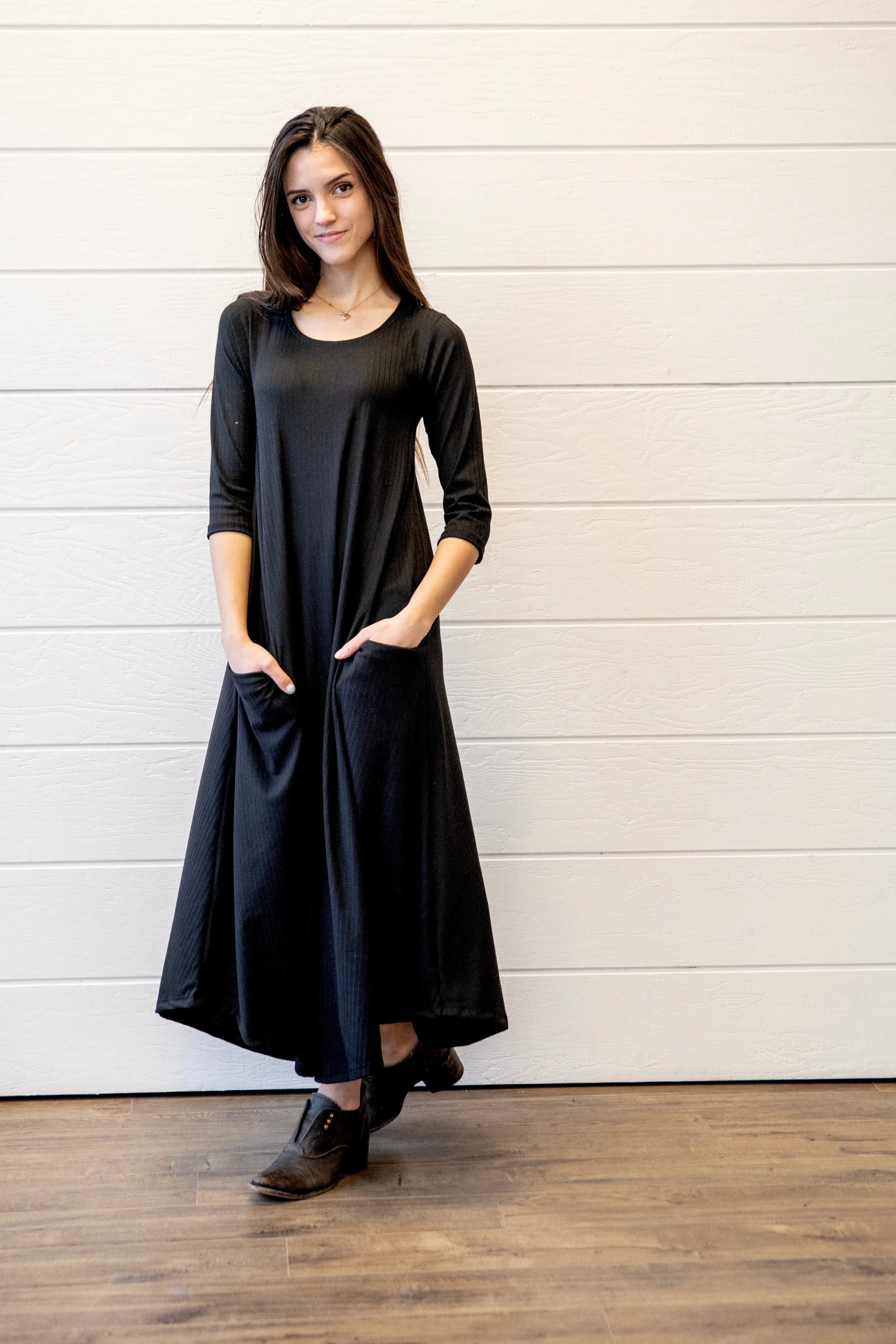 Jessi Dress Black Ribbed