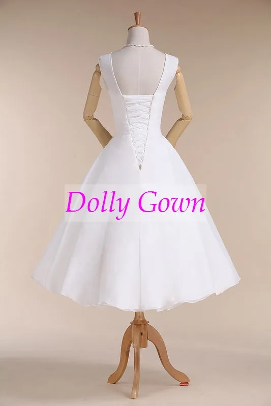 Jewel Neck Vintage Style 50s Tea Length Wedding Dress for Older Brides over 40
