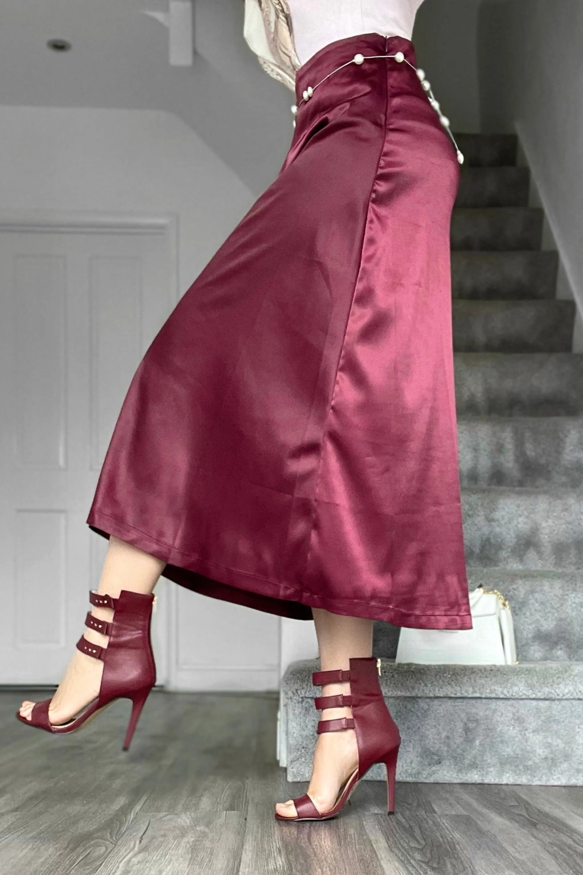 MERA BURGUNDY MAXI FLOWY SATIN SKIRT