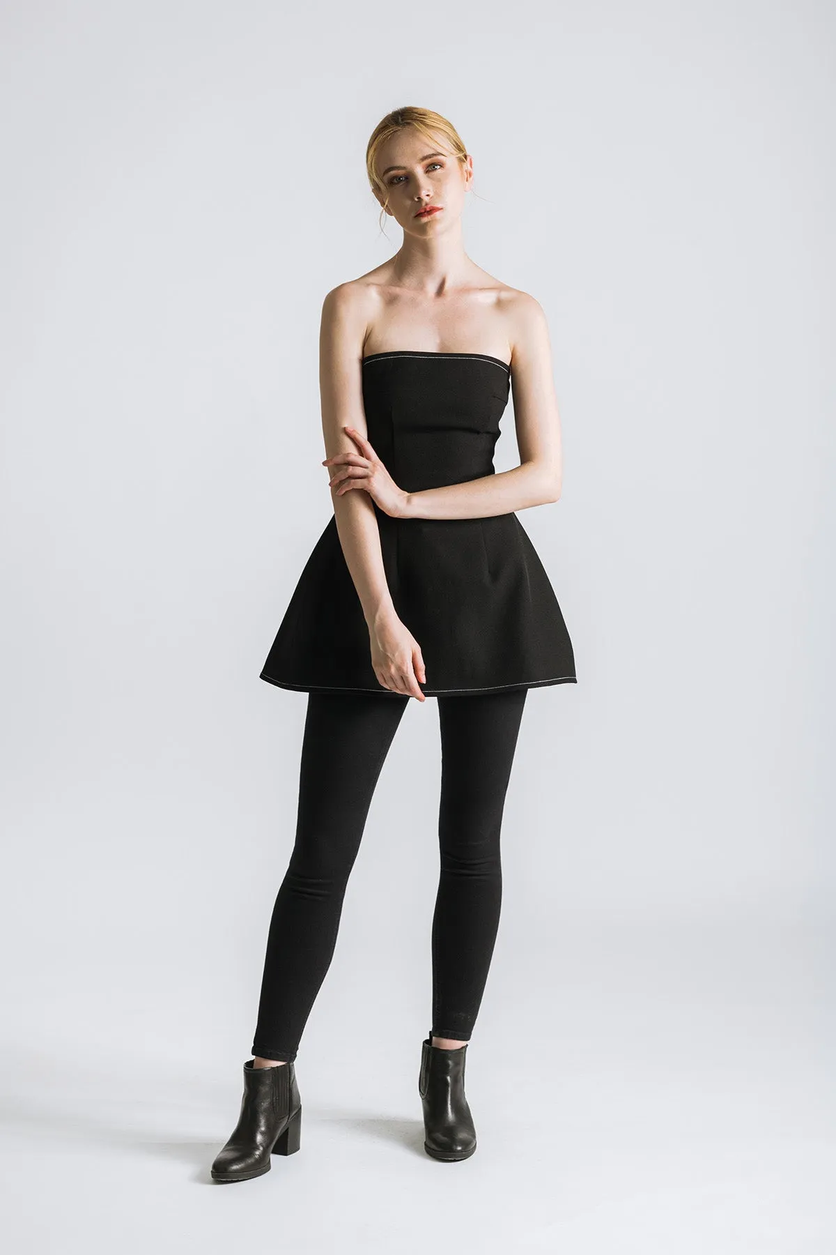 Reaffa Strapless Tube Short Dress