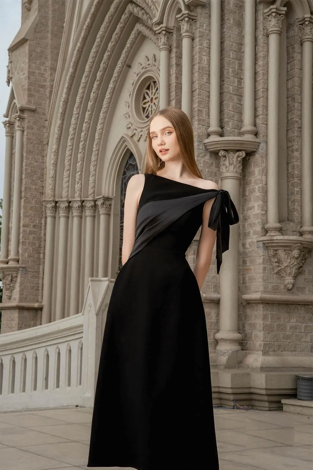Sedum A-line Diagonal Neck Velvet Midi Dress