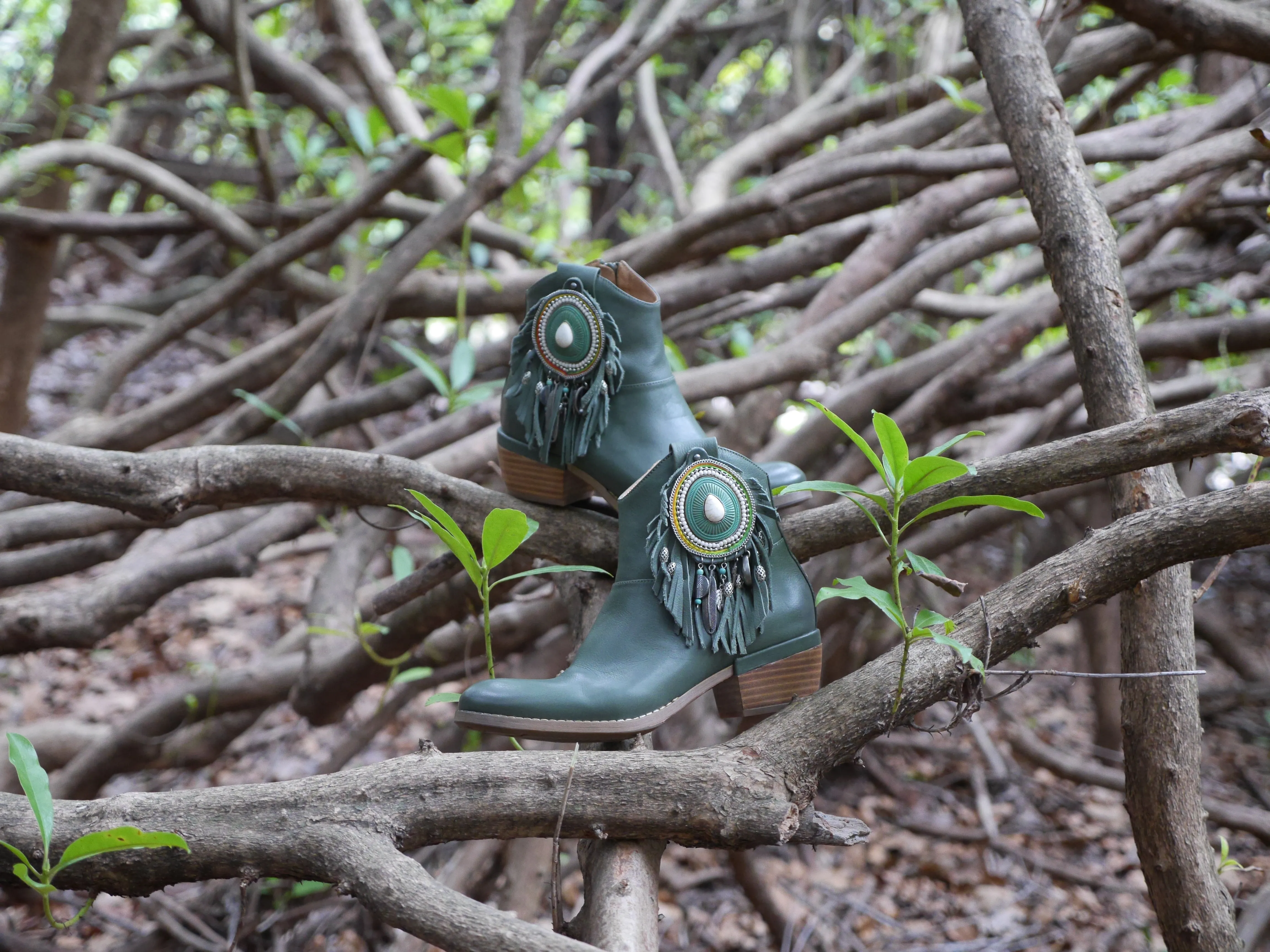 TO605 - Military Bohemian
